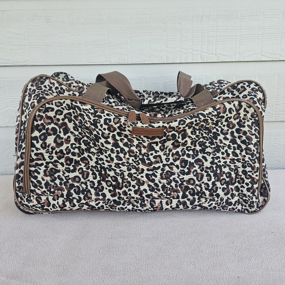 Global Tour Rolling Weekend Duffle Travel Bag Luggage Animal Print Leopard Brown